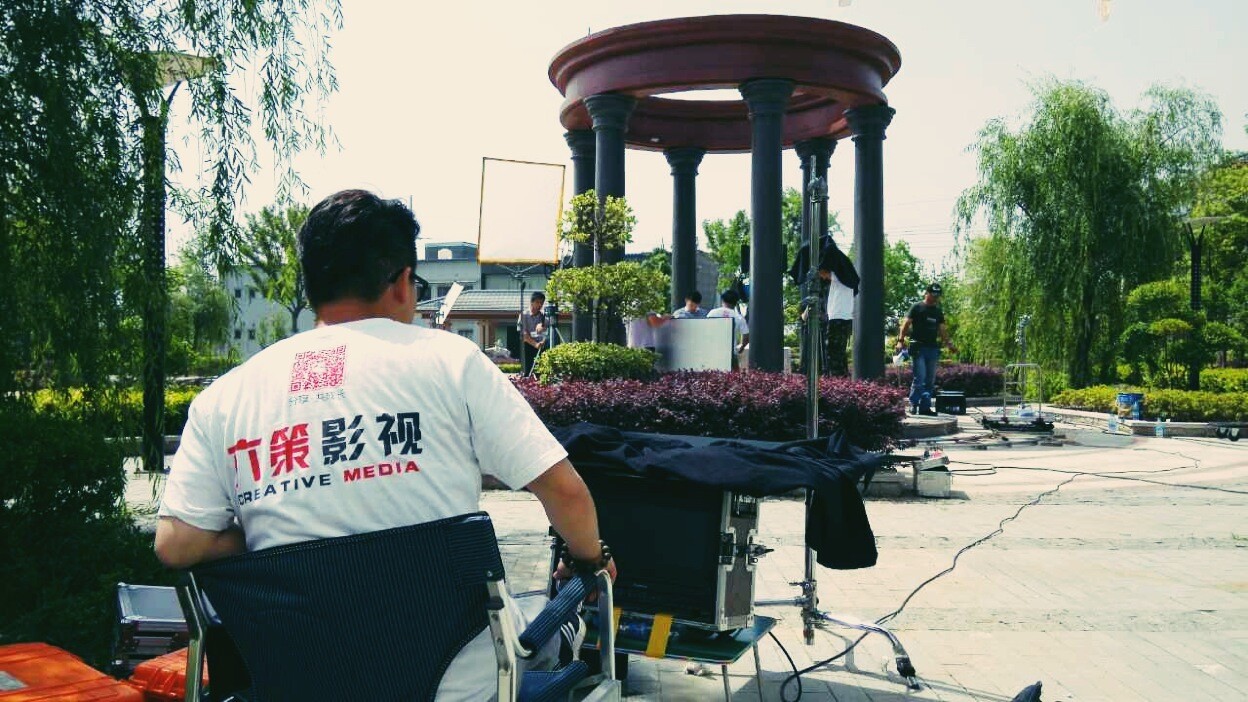 企业宣传广告设计如何考虑价格因素(图2)