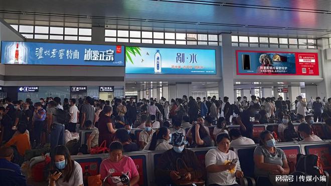 2024年商洛站广告-候车大厅灯箱广告-出站通道服务(图1)