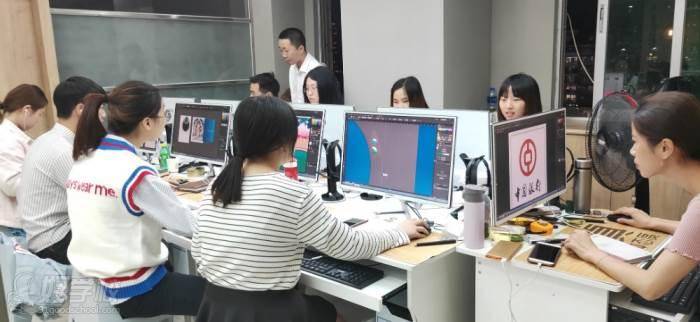 学平面设计需要什么基础？平面设计10大就业方向分享！(图2)