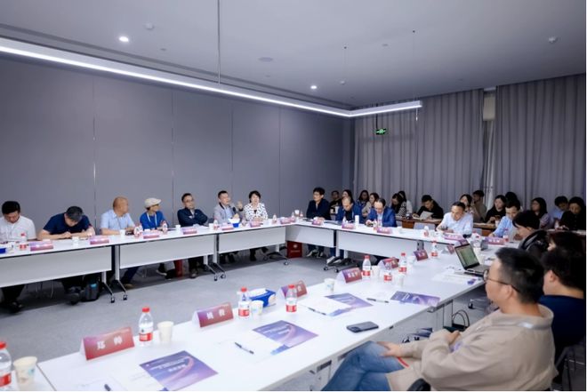 传承与创新：深圳大学传播学院智能时代的广告传播与人才培养论坛成功举办(图1)