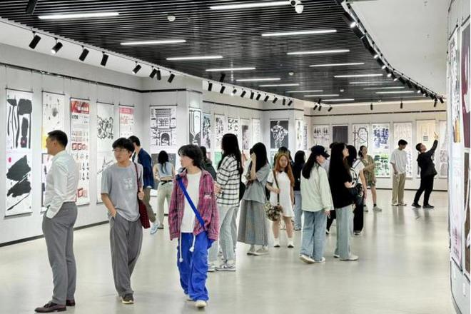 风雅桐乡——桐乡当代国际水墨设计作品展开幕式暨系列学术活动在浙江举办(图2)
