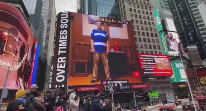 在地铁站打广告找对象网友们玩疯了！(图13)