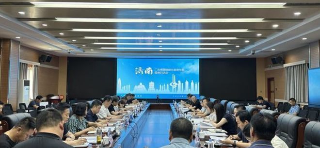 济南：引导户外广告规范有序设置促进城市经济发展(图1)