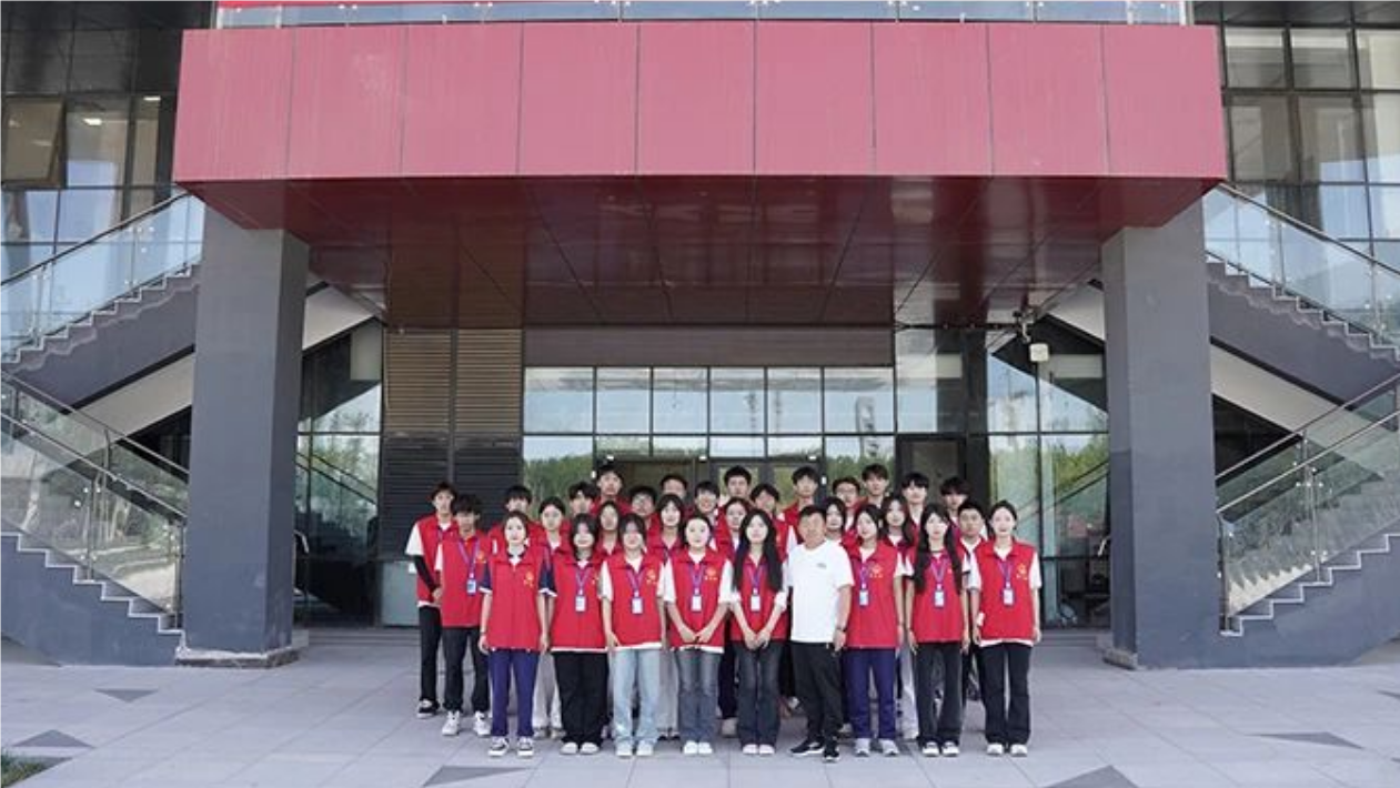 青岛西大魏同心：艺术设计领域的璀璨新星背后的励志故事！(图6)