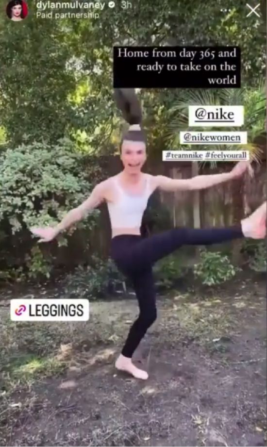 Nike宣传片舔乒乓球拍引热议！耐克广告为何频繁“翻车”已不止一次丑化中国女性？(图2)