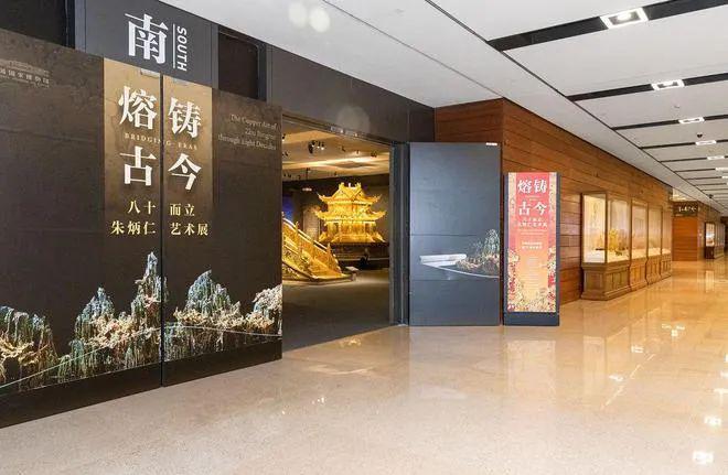 朱炳仁国博艺术大展盛大开展！携手新潮传媒再掀梯媒风暴(图2)