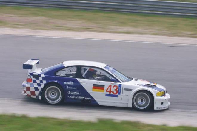 《极品飞车:最高通缉》E46M3GTR复活!现实比游戏更抓马(图19)