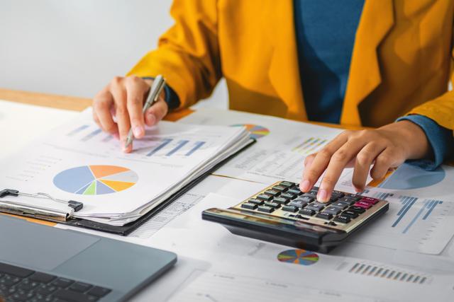 这5个专业已经严重饱和！报考时请务必慎重包括土木工程专业(图1)