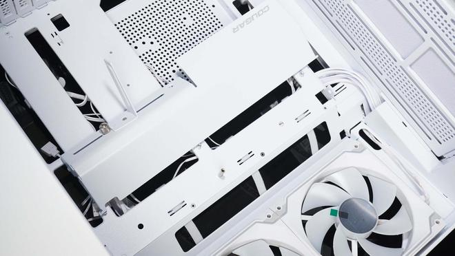 搭上星舰起飞！骨伽星舰FV270机箱装机分享(图16)