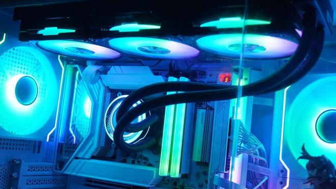 搭上星舰起飞！骨伽星舰FV270机箱装机分享(图23)