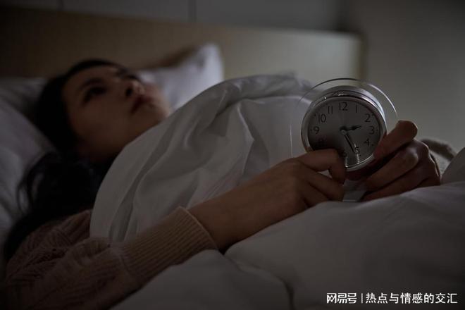 命中有缘等待自会让一切花开结果；如若无缘就掩埋思念与记忆(图9)