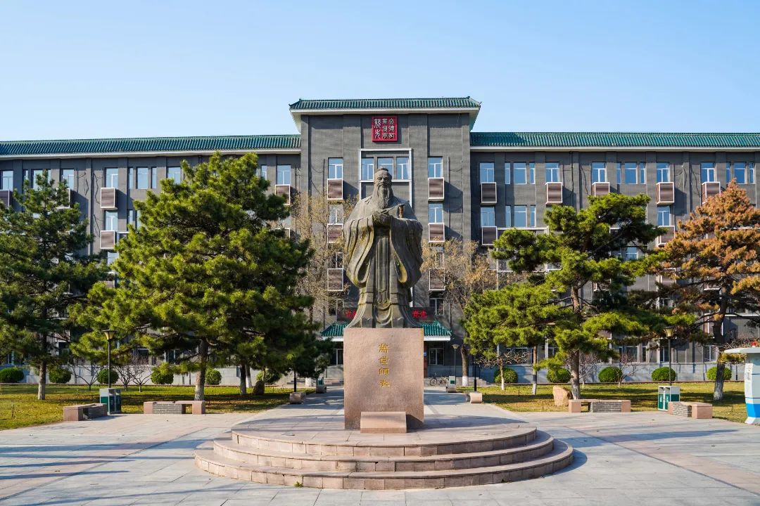 2025年中国传媒大学2+2出国留学预备课程项目（第十四届）招生简章(图1)