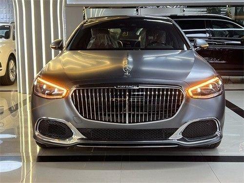 2025款奔驰迈巴赫S580触感观感无可挑剔现车直营报价定金全国发车(图1)