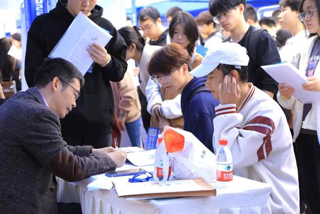 教育部大量撤销的10个专业毕业生严重过剩学生千万别乱报！(图4)