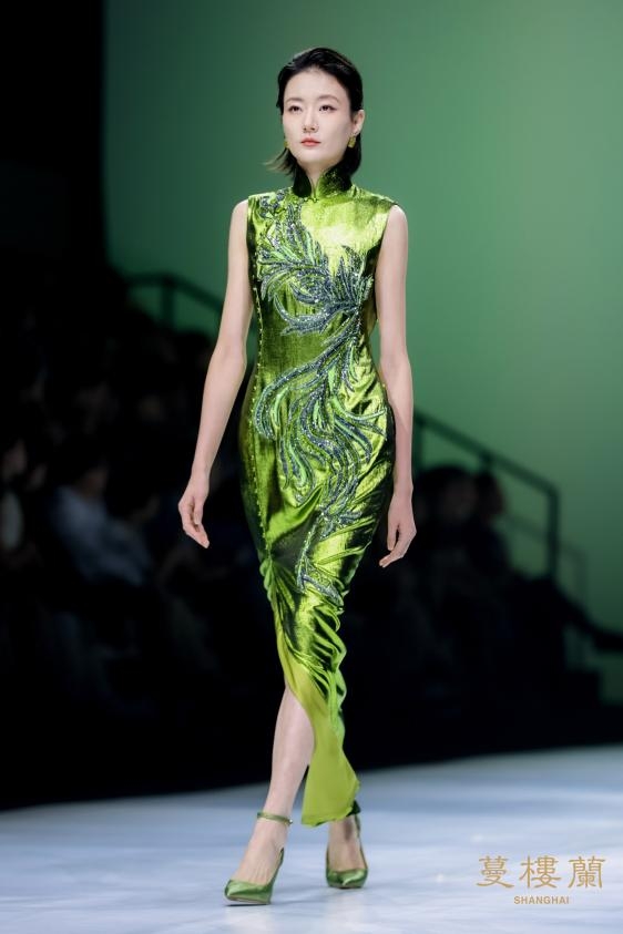 蔓楼兰「东方漪梦」：当海派旗袍在时装周荡起国际涟漪(图6)