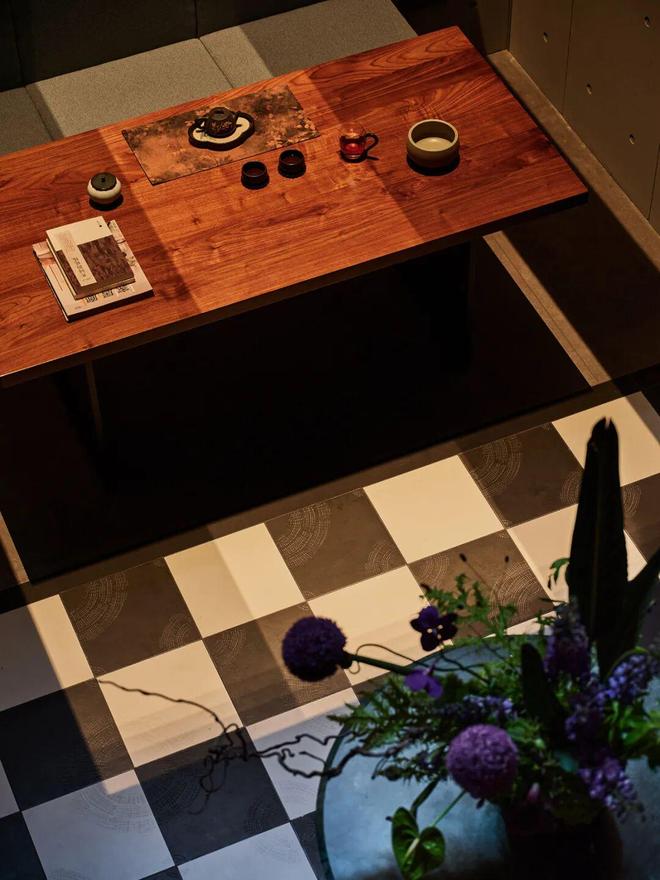 TLXD童凌霄设计｜宁波315㎡静雅大宅光年絮语(图7)