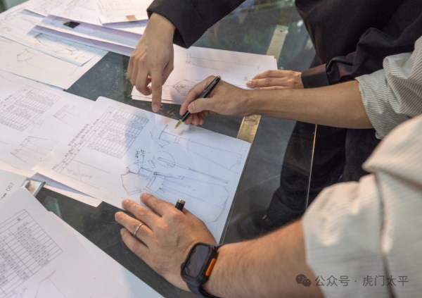 从虎门一间小档口到跻身国际市场的大品牌!她是怎么做到的?(图3)