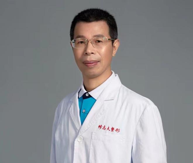 2005年宁夏女生做了“女变男”手术后经历三段感情今仍单身(图11)