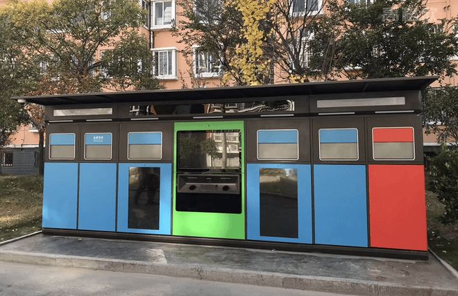 高格欣户外广告屏商业场景：4K触控提升营销效果(图2)