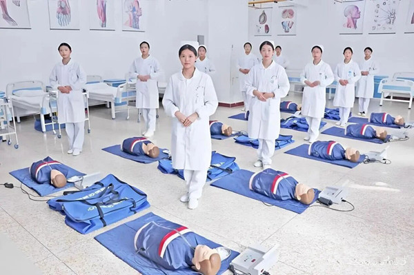 邓州市职业技术学校：技能筑育英才(图3)